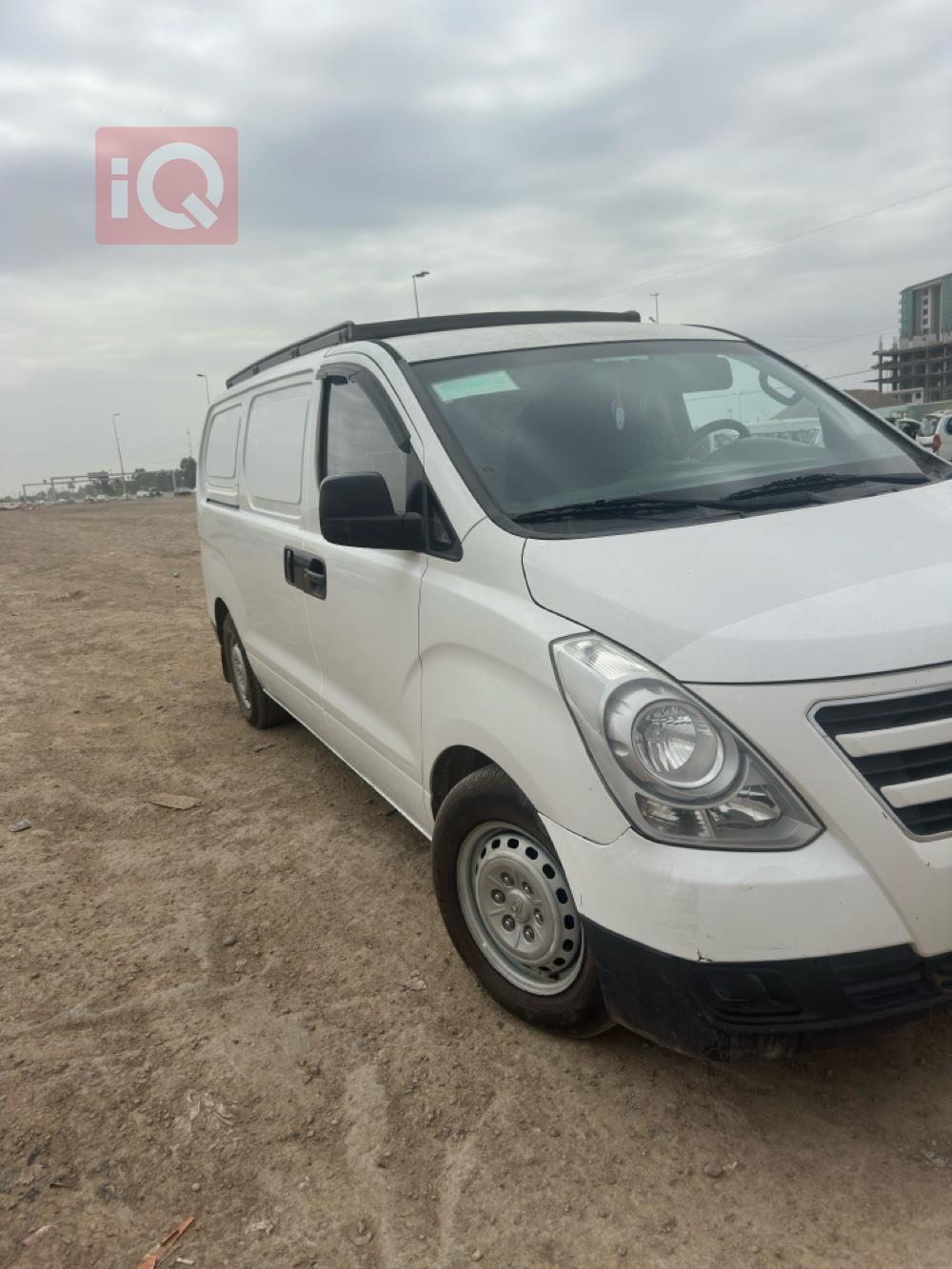 Hyundai H-1